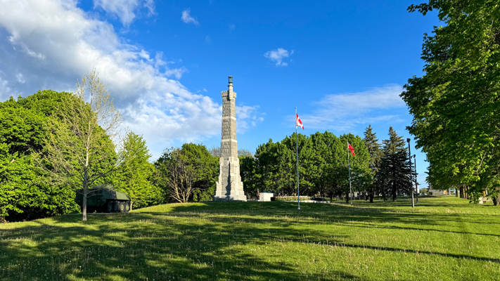 Aurora War Memorial Park green space and memorial structure